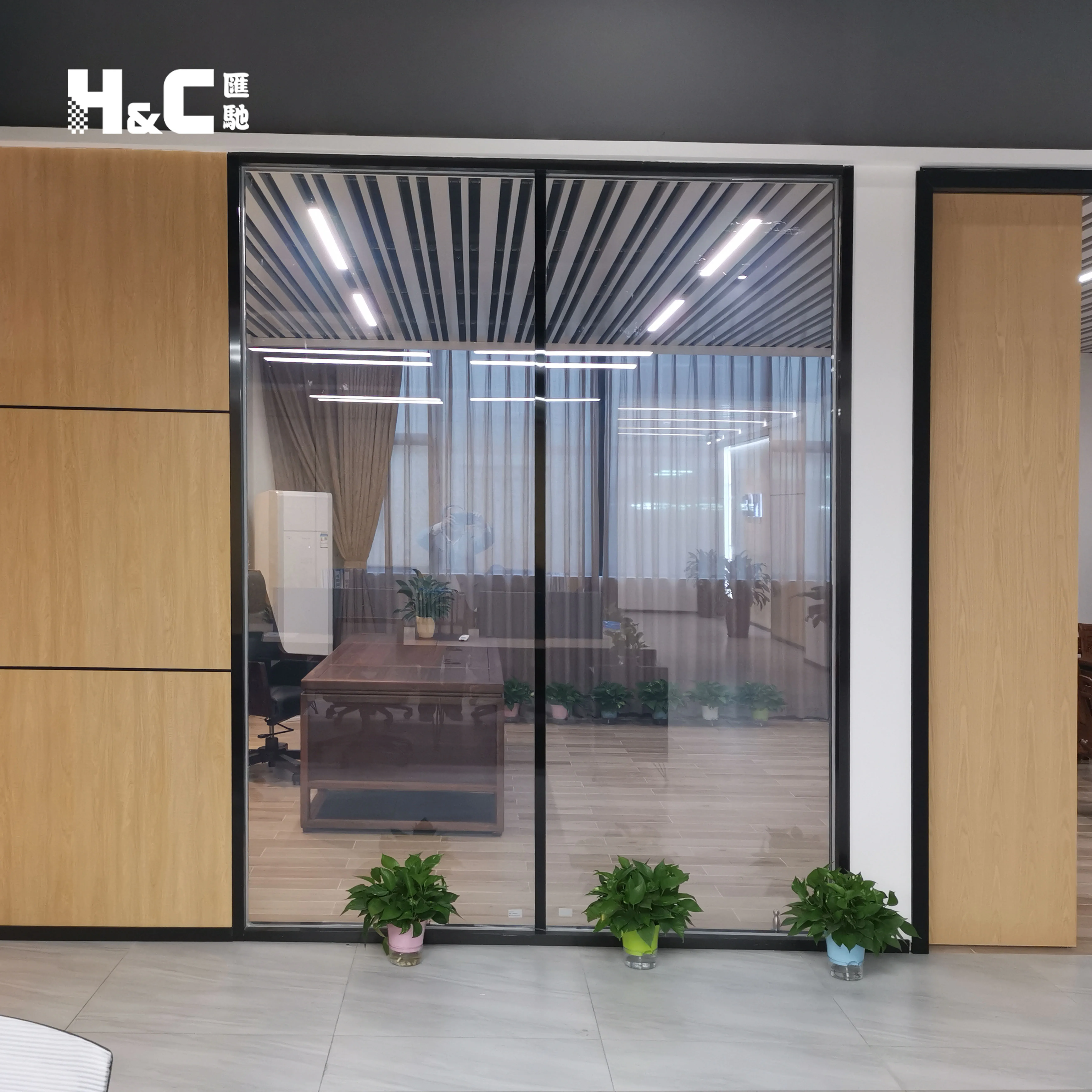 

Заводская цена, суперпрозрачное переключаемое молочно-белое умное стекло для ванной комнаты в отелях