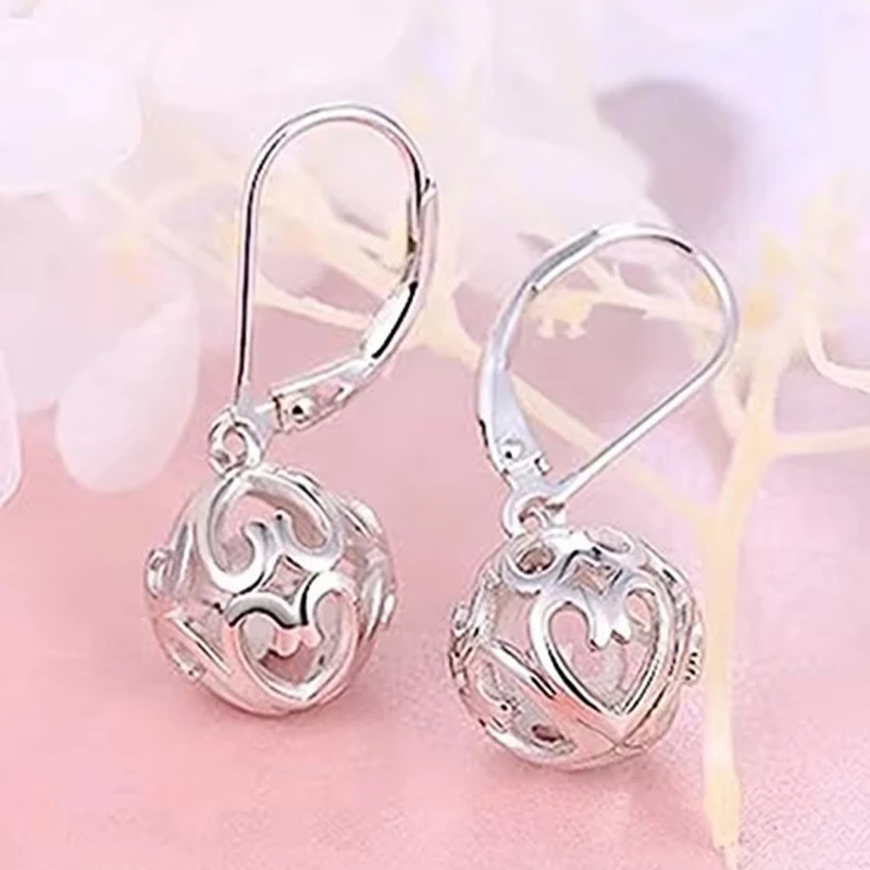 Huitan romance brilhante brincos feminino lindo delicado oco bola design acessórios de orelha graciosa festa de casamento jóias quente