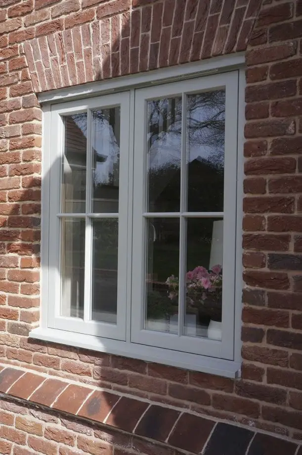 

Thermal Break Aluminum Frame Casement Glass Windows for Back Yard Kitchen Horizontal Swing Opening Window Customized Design