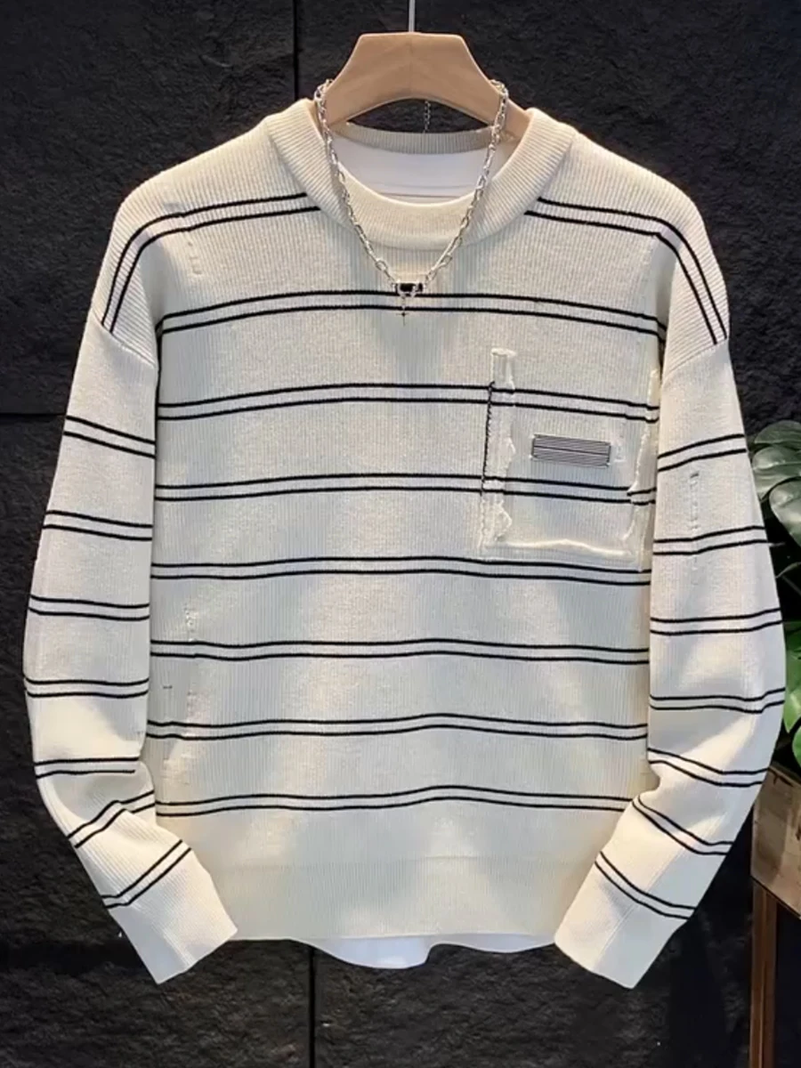 

Мужской вязаный свитер с круглым вырезом, осенне-зимний, новый, в полоску, с контрастными вставками, модный, универсальный, удобный, свободного кроя.