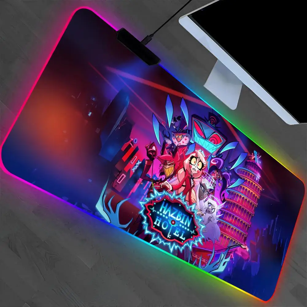 

H-Hazbins Hotels Alastor Коврик для мыши Коврик для ноутбука Игровой RGB Аниме Коврик для мыши с подсветкой Gamer Girl Мультяшные настольные коврики Настольный коврик