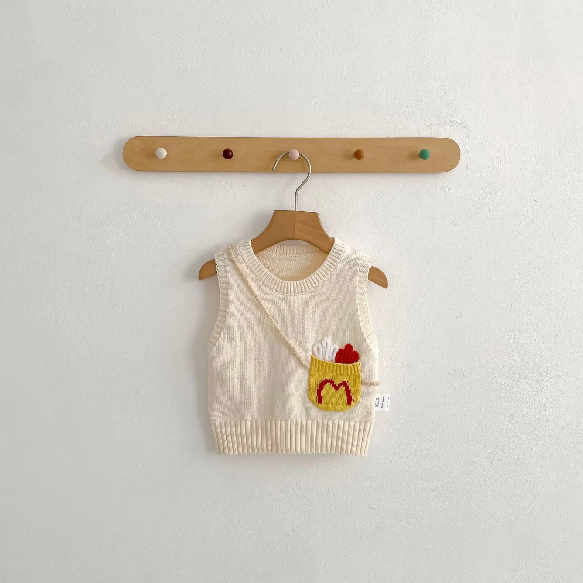 

Autumn and Winter New Baby Clothing 0-3 Year Old Cartoon Sweater Sleeveless Knitted Vest Male and Female Baby Western Style Cott