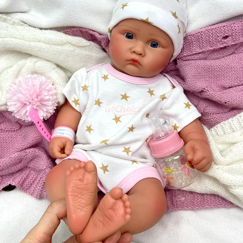 18 Zoll große, weiche Reborn-Puppe mit blauen Augen, 3D-bemalte Reborn-Puppe, lebensechte Silikon-Neugeborenenpuppe, Weihnachtsgeschenk für Mädchen