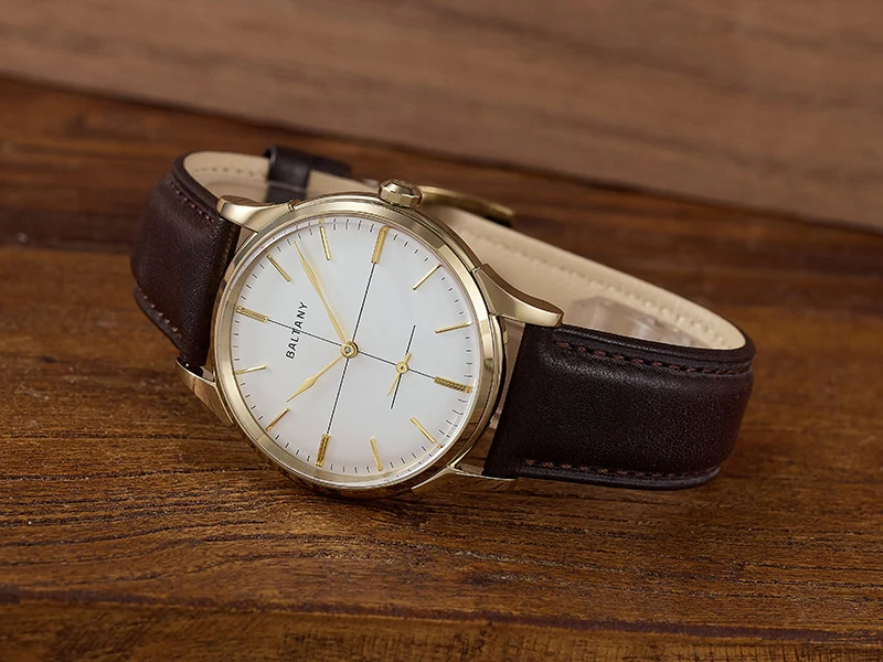 Baltany S4092 38mm Schlanke Vintage Dress-Uhr Elegantes Zifferblatt mit Fadenkreuz Kleine Sekundenanzeige Saphirglas Lederarmband Formelle Büro- und Alltagsuhr – Detail 6