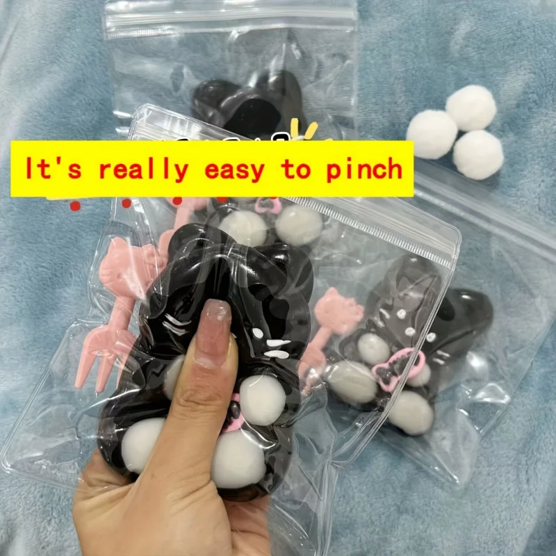 Czarny mały kot pluszowy zabawka sensoryczna łagodząca stres, powolnie rosnąca miękka zabawka łagodząca ciśnienie o wysokim odbiciu, wykonana z tworzywa sztucznego, do biura