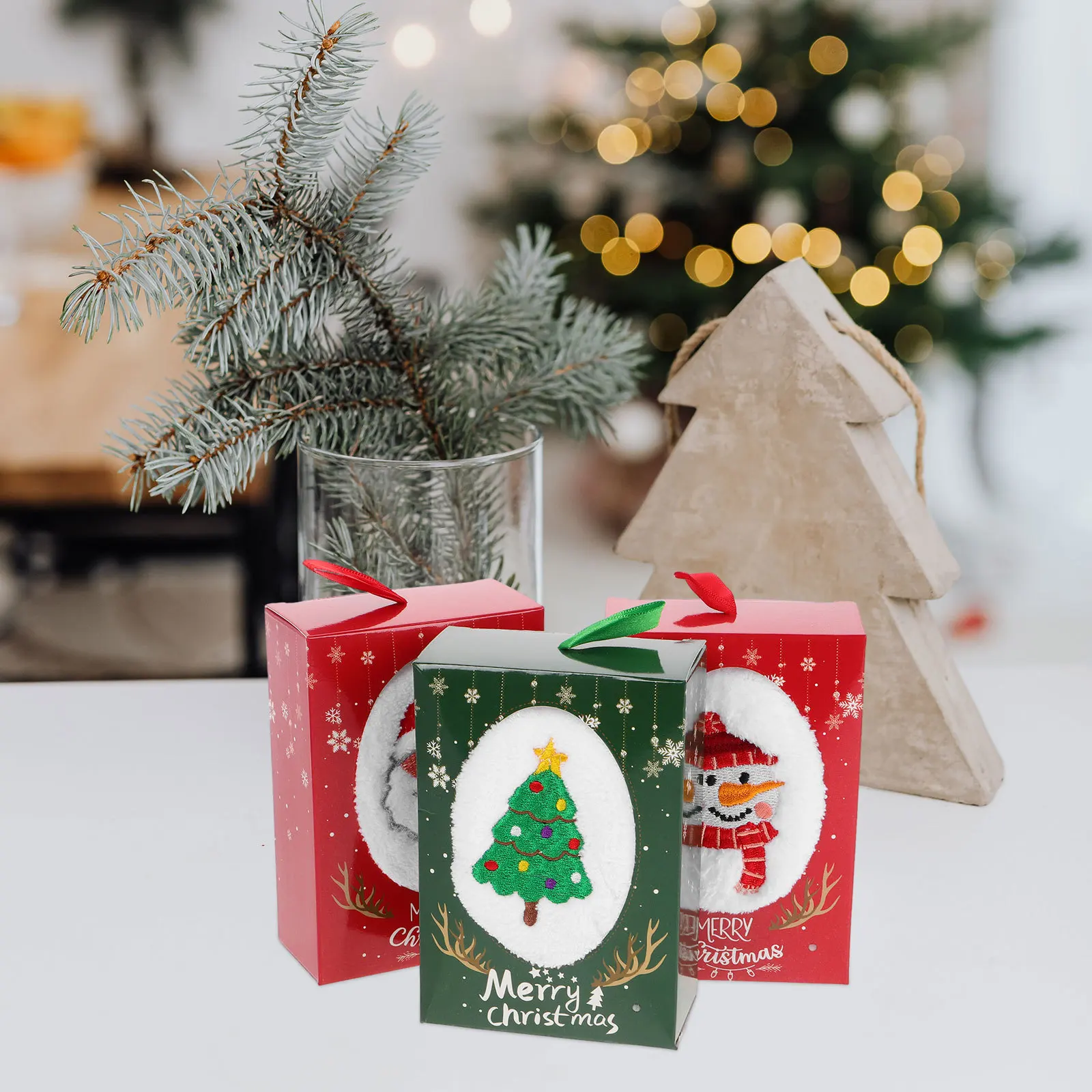 

3Pcs Decorative Christmas Towels Set Soft Hand Towels for Kitchen Bathroom Holiday Gift Unique Design Decorative Towel