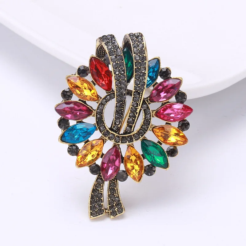 خمر الفاخرة الملونة كريستال إكليل بروش للنساء الرجال سترة ساحرة وشاح ملحق مكتب الحفلات هدية