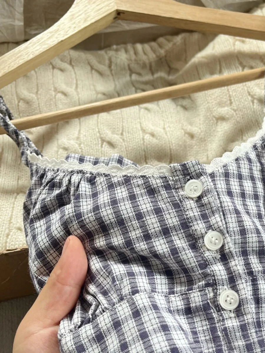 البحرية منقوشة الدانتيل تقليم سليم تانك القمم امرأة ثلاثة أزرار الخامس الرقبة الظهر الدانتيل متابعة القطن بروتيل الصيف خمر الشارع الشهير المحاصيل القمم #6