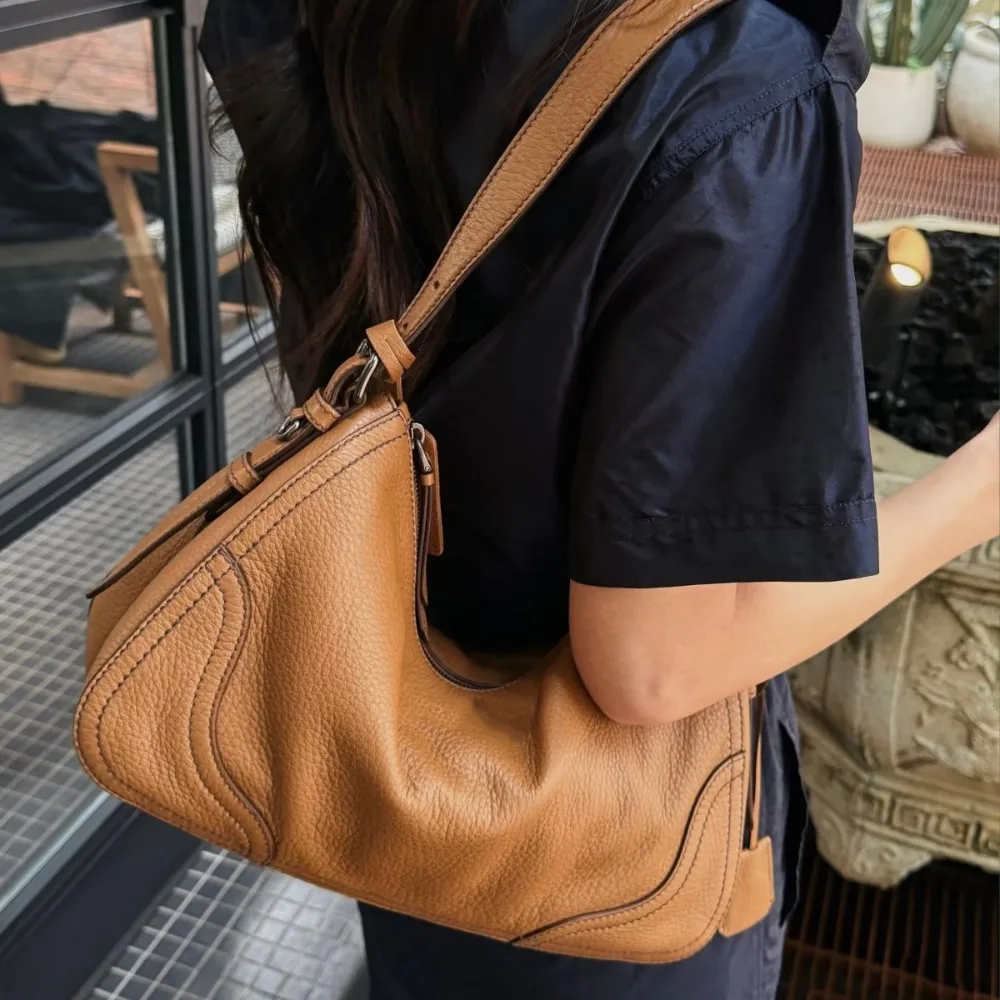 

First Layer Cowhide Underarm Bag 2026 New Retro High-end Hobo Genuine Leather Women's Bag Commuting Versatile Large Capacity