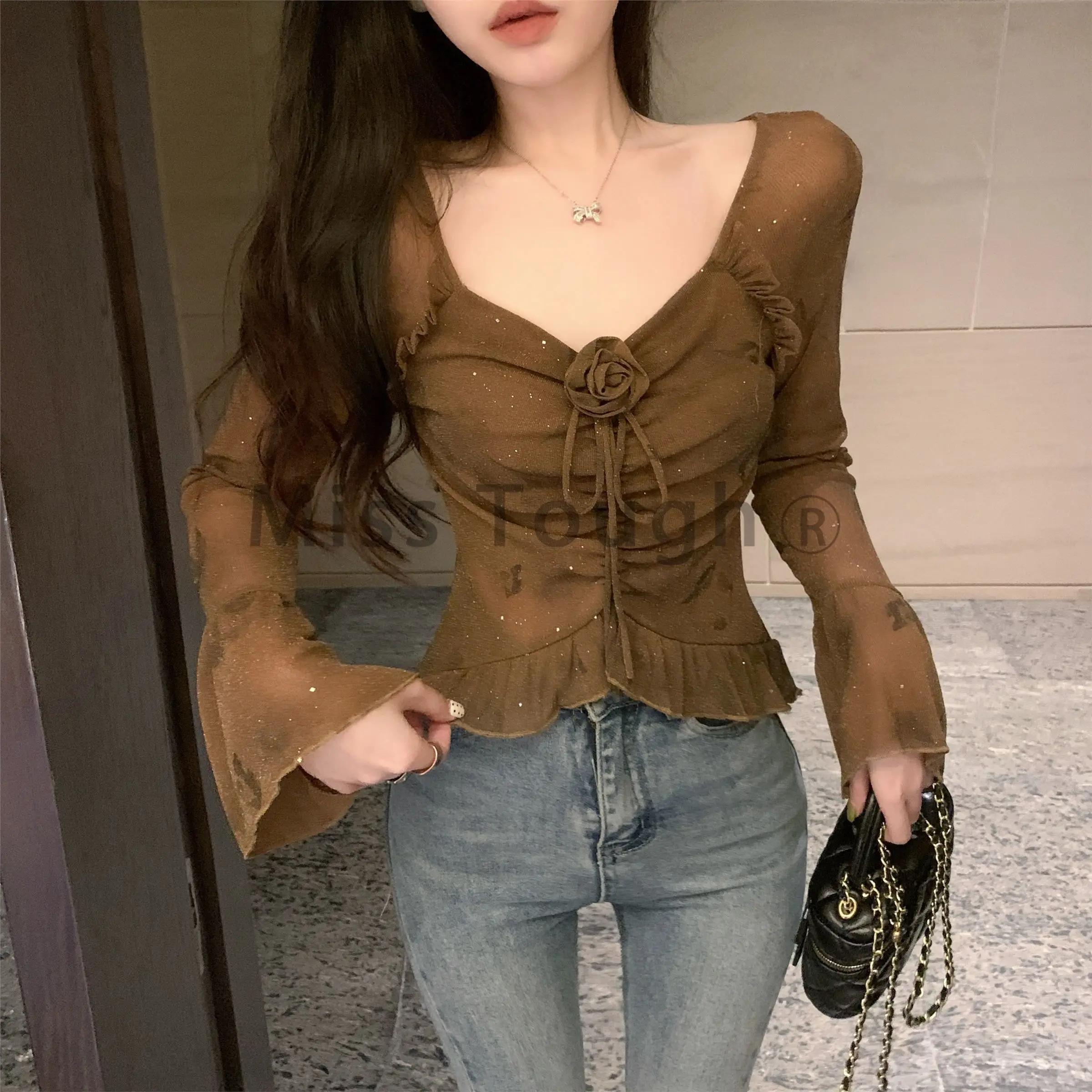 Autumn Korean Fashion Vintage Y2k Blouses Women Elegant Casual Flower Design Tops Female Chic V Neck Long Sleeve Retro Tops 2024