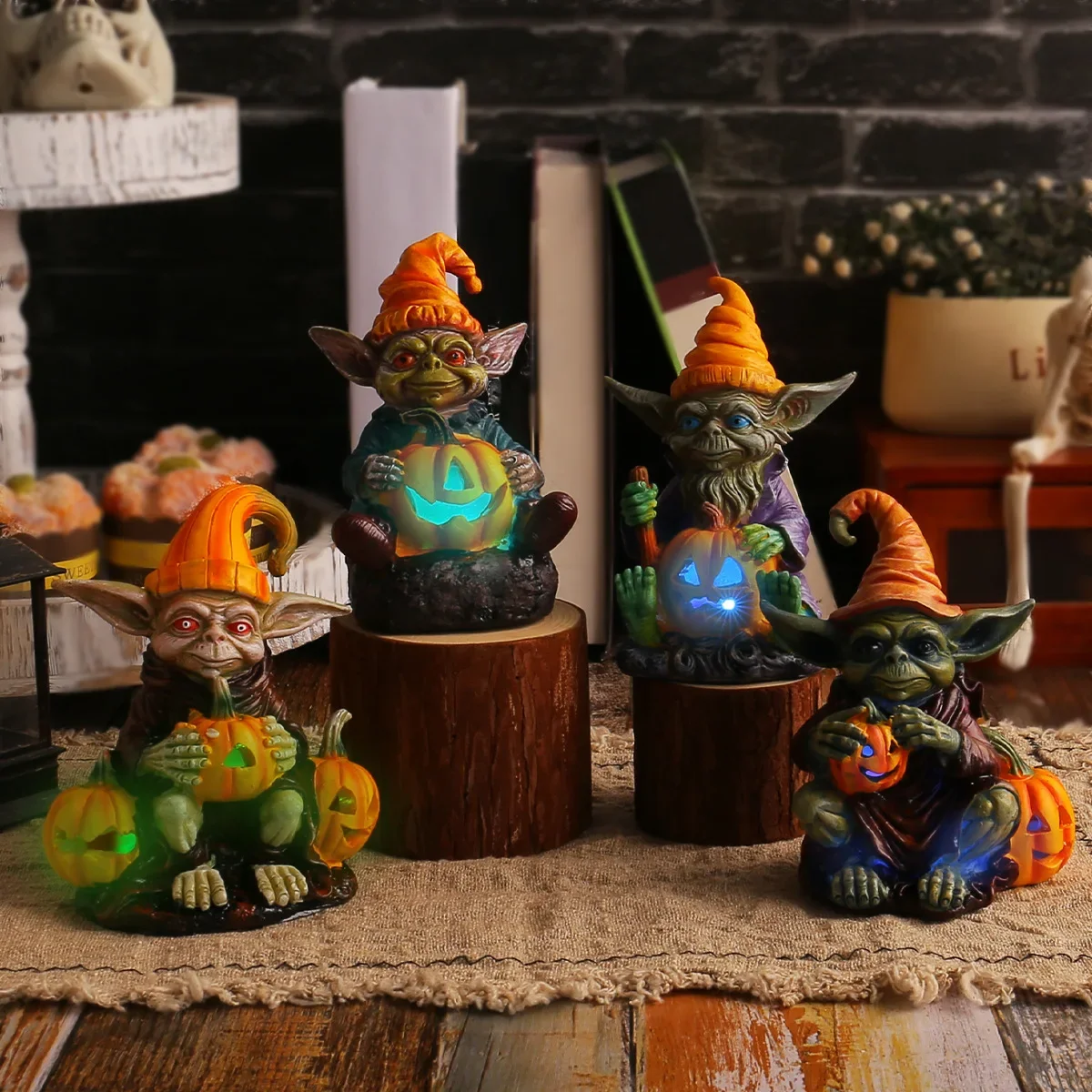 

Cross-border Halloween Jack-o-lantern Elf Resin Craft Ornament, Home Desktop Luminous Goblin Doll Ornament Decoratie Feest