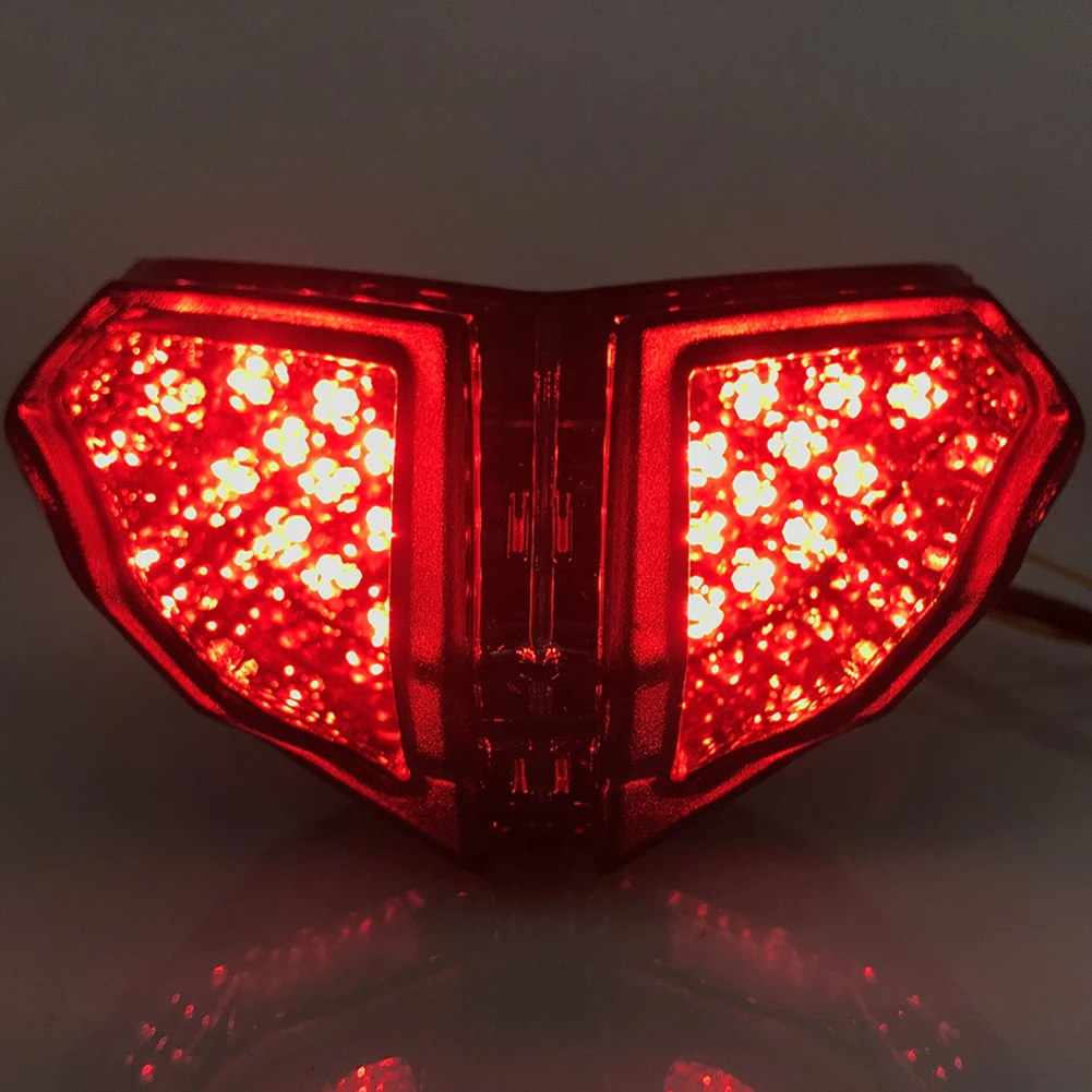 feu-arriere-led-integre-pour-moto-eclairage-12v-coque-noire-feu-de-freinage-pour-ducati-1098