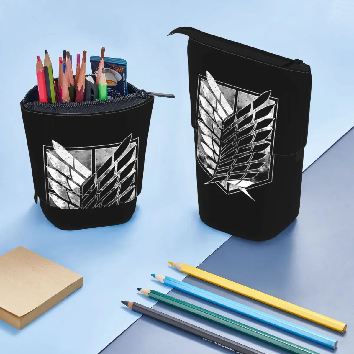 Attack On Titan Pen Box Student School Zipper Pen Bag Child Stationery Bag Pencase astuccio retrattile verticale