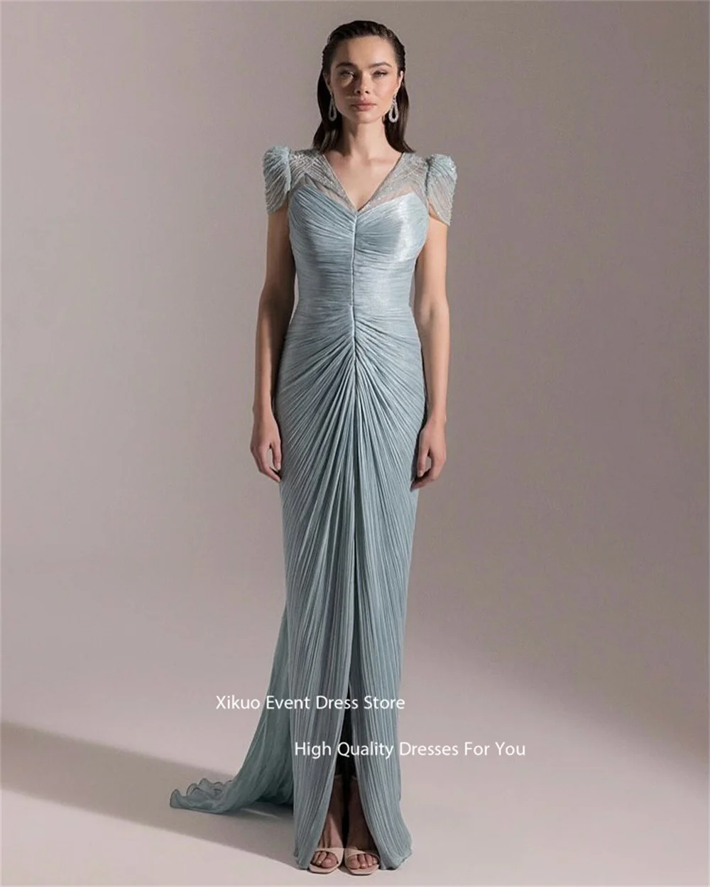 Xikuo lindo decote em v chiffon vestidos de noite ruched mangas boné vestido de baile shimmer alta fenda vestidos de ocasião especial personalizados