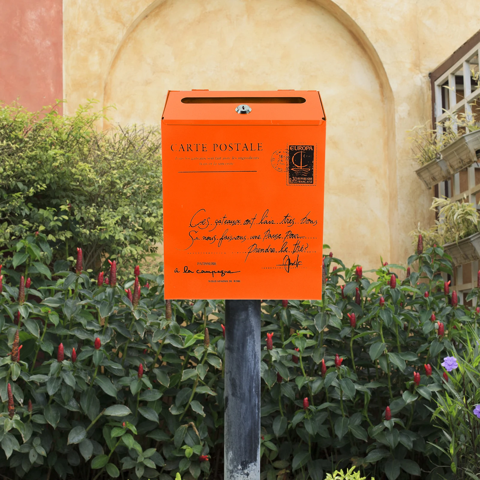 

Retro Tin Mailbox Newspaper Lockable Boxes with Key Reception Pox Household Mailboxes