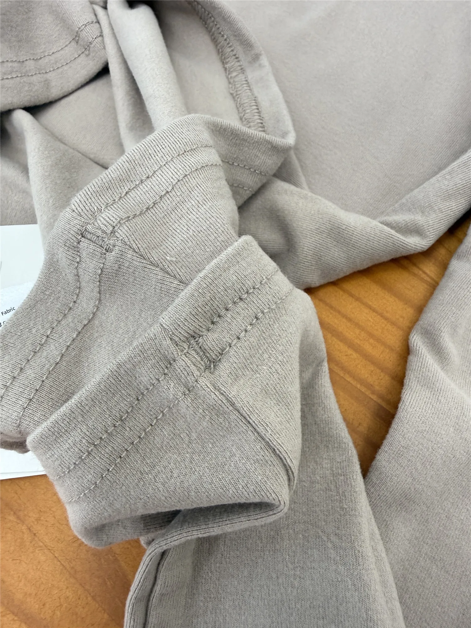 

Высокоэластичная двусторонняя поплавка, теплая основа, корейская Sle f, утягивающая женская одежда с высоким воротником, мягкая на ощупь внутренняя одежда