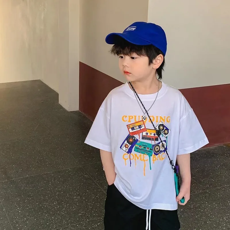 T-shirt Summer Casual Boy Popular Ins Children's Clothing Simple Round Neck Five-point Sleeve Temperament New Straight Type