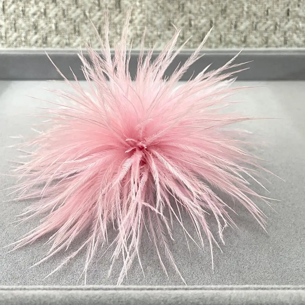 Women Brooch Hat Brooch Elegant Faux Ostrich Feather Brooch for Wedding Party Prom Soft Lightweight Garment Hat Bag Decoration