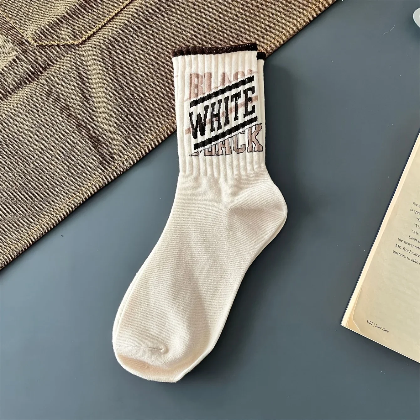 남성용 레터 패턴 양말 5켤레, 니트 폴리에스테르, 커피색, 냄새 방지 스포츠 양말