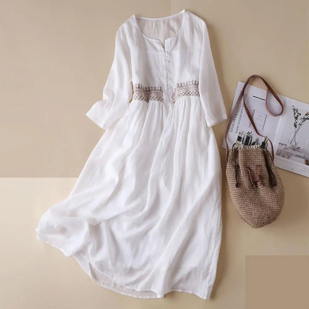 Women Midi Dress Bohemian Embroidered Midi Dress with O-neck Long Sleeves Vintage Ethnic Style A-line Dress for Summer