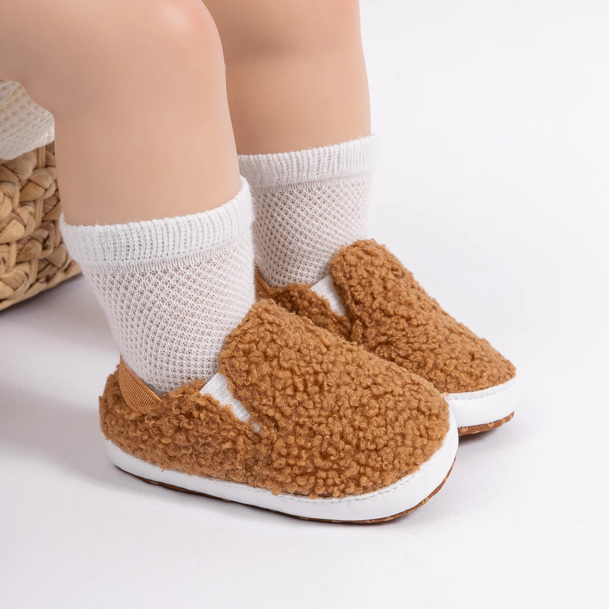 

Популярные детские повседневные удобные милые зимние ботинки без шнуровки, доступны 3 размера, детская зимняя бархатная теплая обувь с круглым носком для малышей