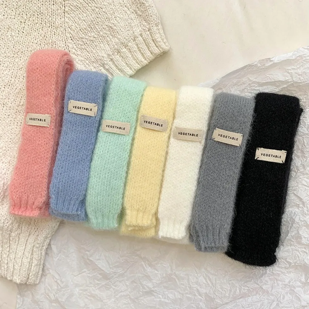 High Quality Solid color Winter Scarf Long Stackable Wear Knitted Scarf Narrow Scarf for Women