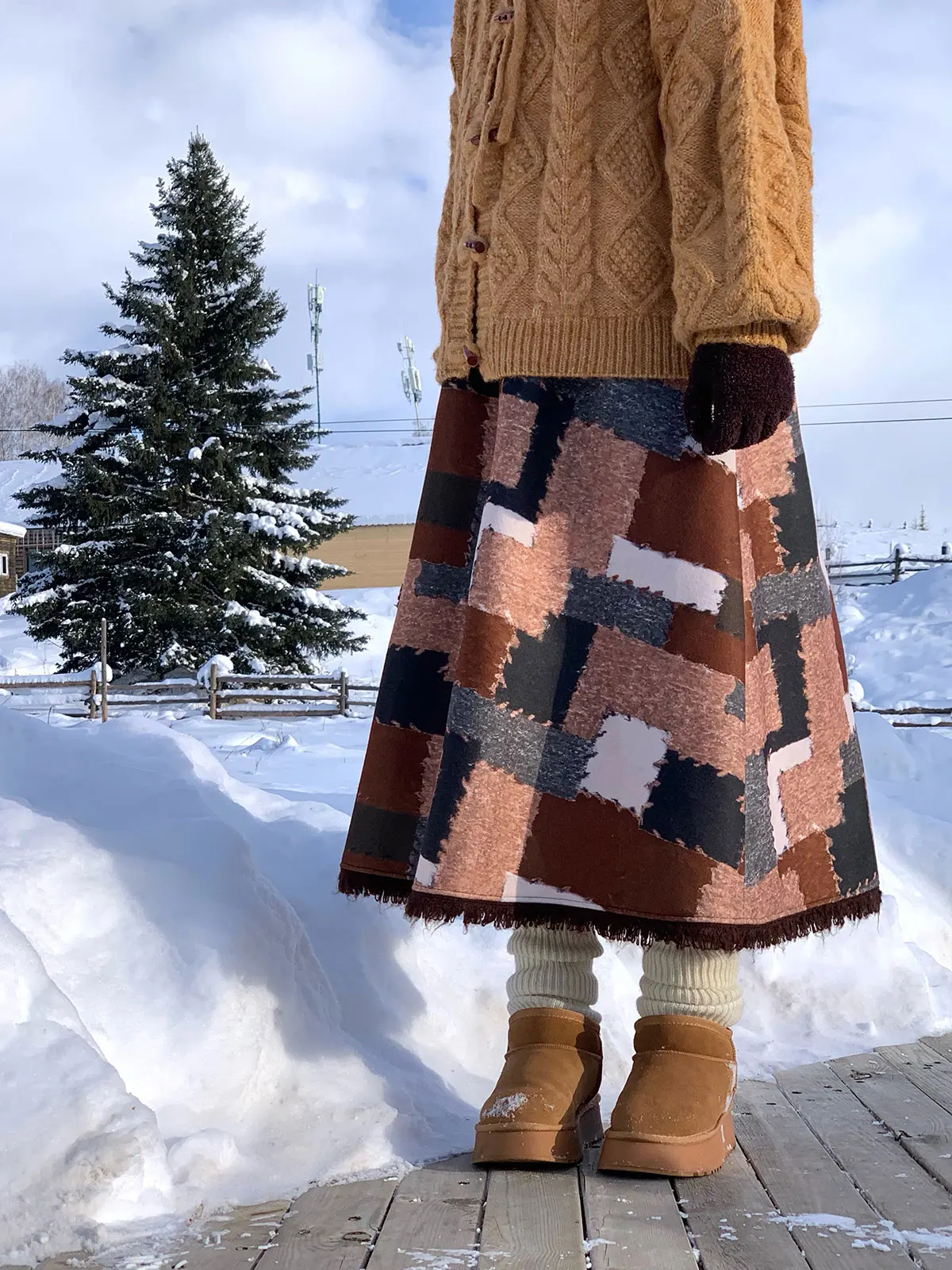 

Large Size Women's Loose Furry f-length Skirt Winter Warm A-line Midi Skirt for Plump Ladies High Waist Polyester Fiber