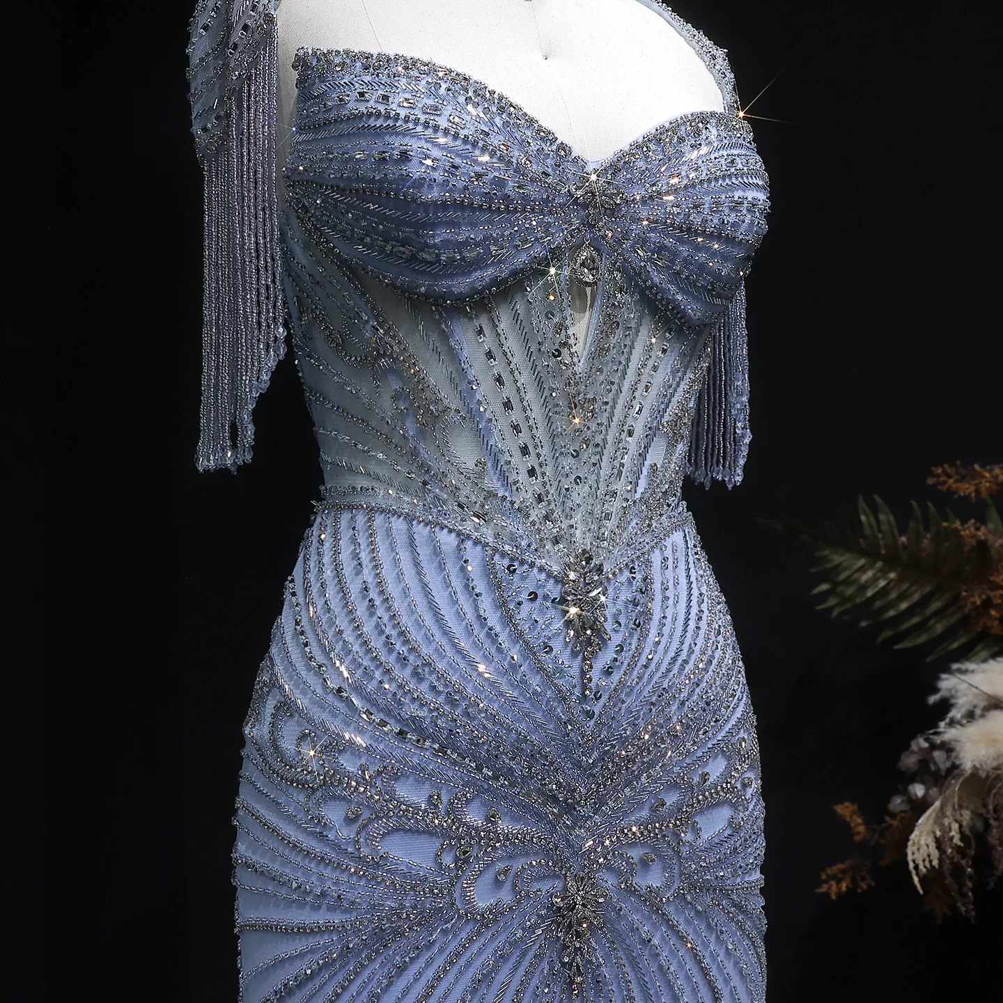 Sharon Said Elegantes Champagner-Meerjungfrauenkleid mit Cape-Ärmeln, Kristallperlen, Blaues Hochzeitskleid, SS021, Maßanfertigung – Detail 26