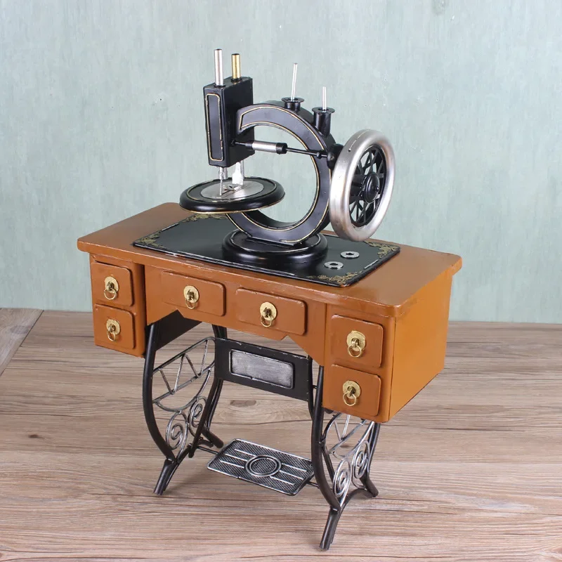 Retro nostalgic old-fashioned sewing machine model, clothing store window props, creative ornaments of wrought iron