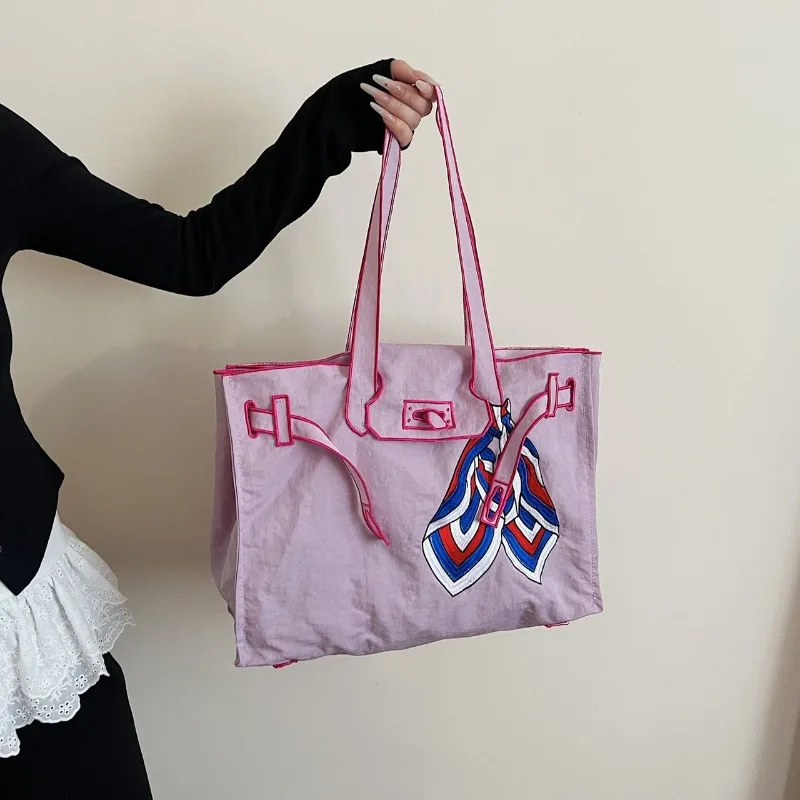 

Japanese Style Embroidered Eco-Bag with Butterfly Knot Large Capacity Comfort School Work Shopping Shoulder Bag for Daily Use