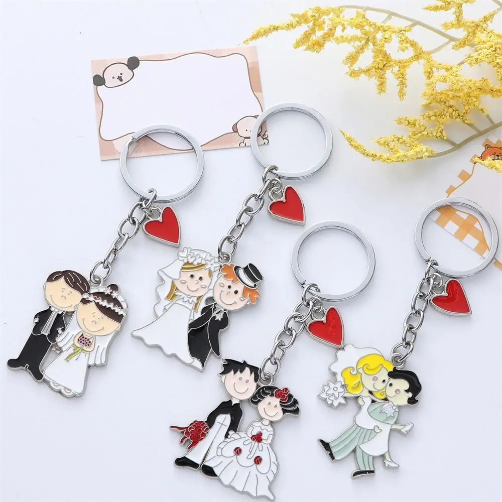 Enamel Bride Keychains Exquisite Heart Love Get Married Couple Key Ring Metal Cartoon Bridegroom Keychains Women Girls