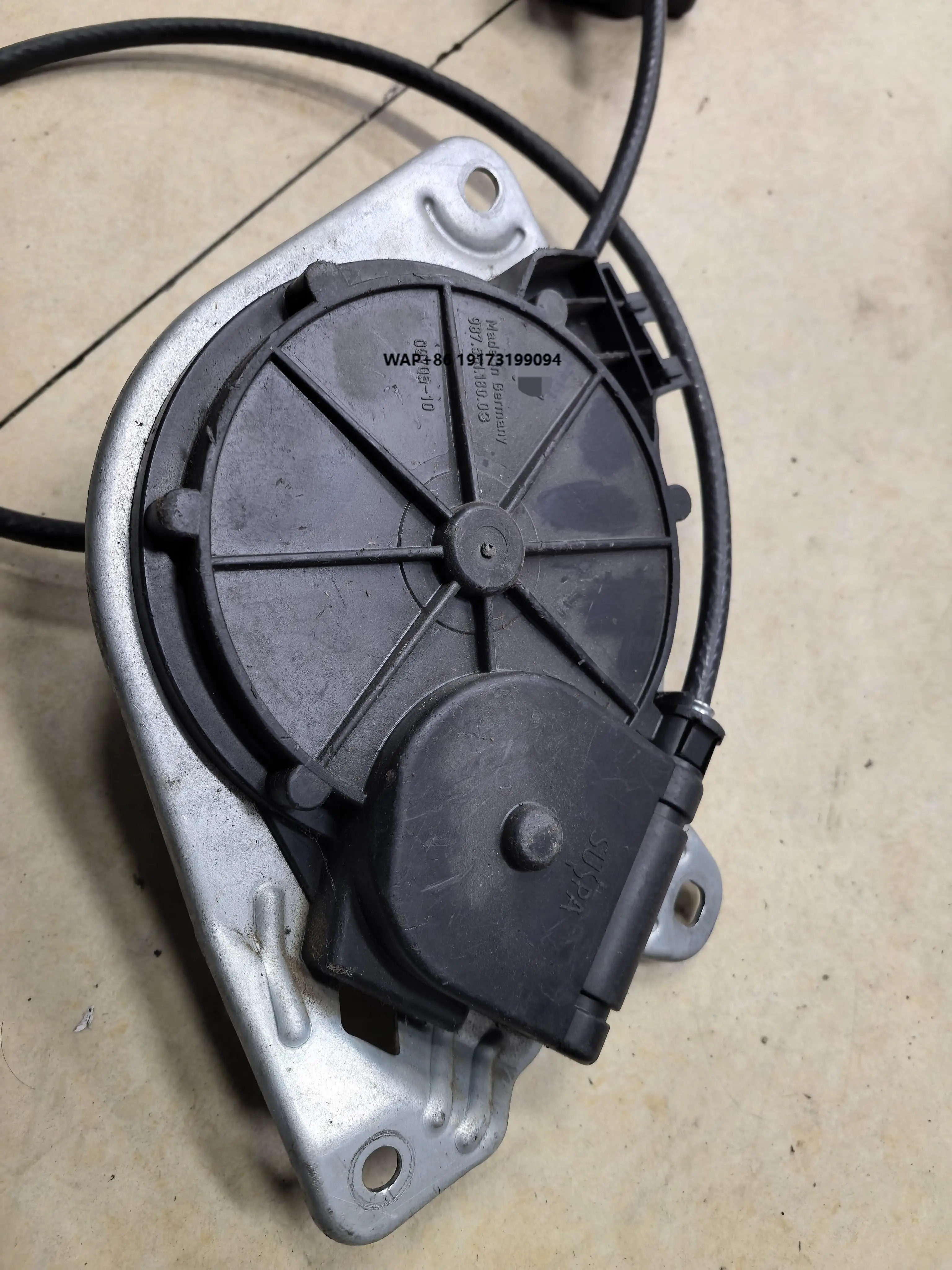 Convertible Top Lock Actuator W/ Cable OE 98756118003 Fit for Boxster Cayman 987 Auto Parts