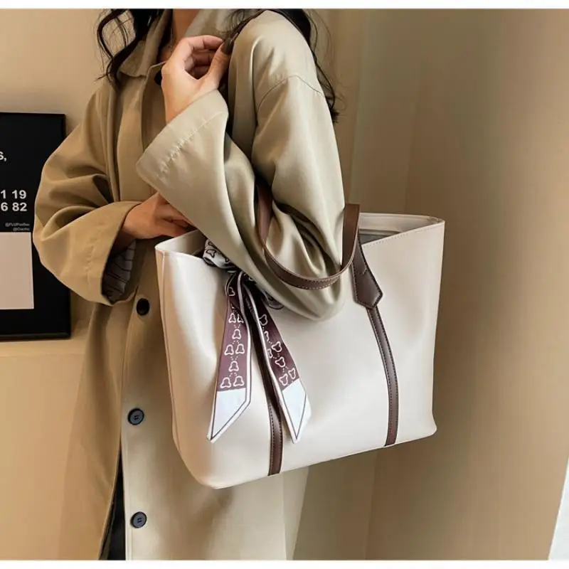 Minimalist Commuter Bag for Women 2024 New Trendy Fashionable Casual Large Capacity Shoulder Bag luxury Tote Bag High-Quality