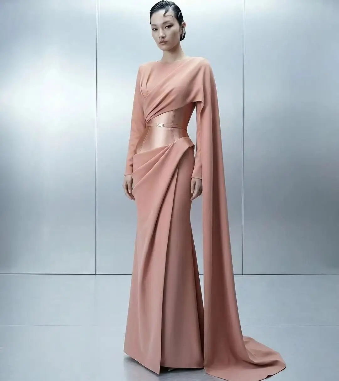 Elegante Vestido de Noche Rosa Palo para Mujer, Vestido de Sirena con Capa Drapeada en las Mangas, Cinturón y Corsé en la Cintura, Vestido Formal de Boda Personalizado