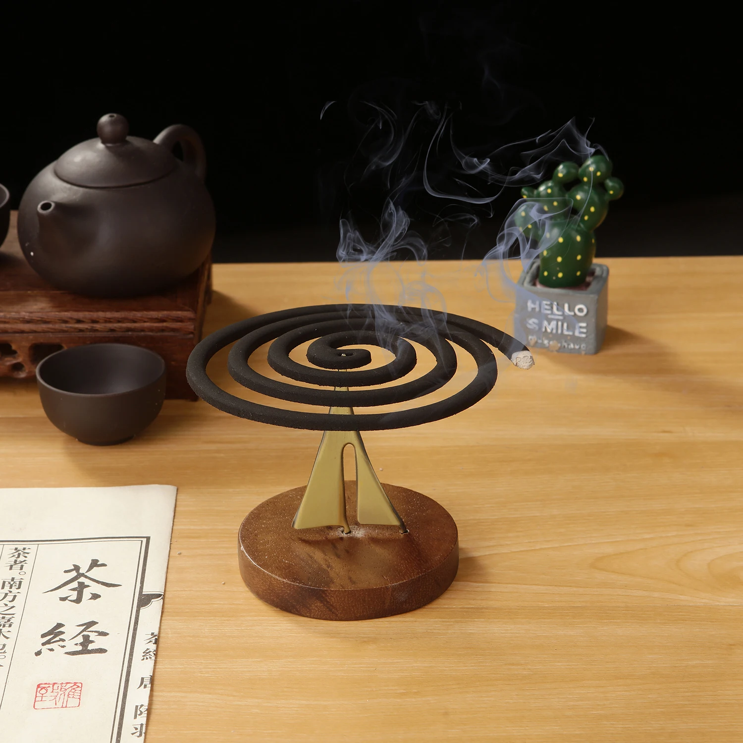 Metal Mosquito Coil Holder Incense Holder with Woodden Base Coil Incense Burner for Household Bedroom Patio