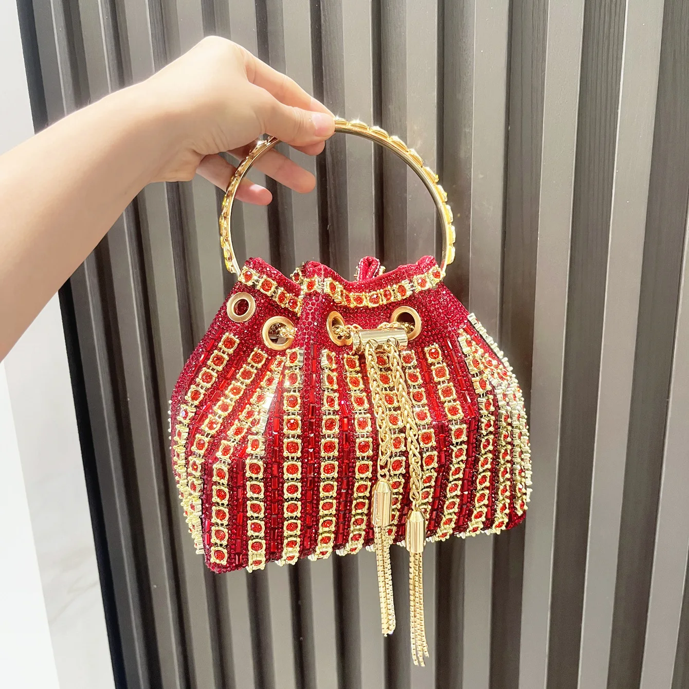 

luxury Designer purses and handbags bags for women bucket clutch purse evening banquet bag Crystal rhinestone shoulder bag