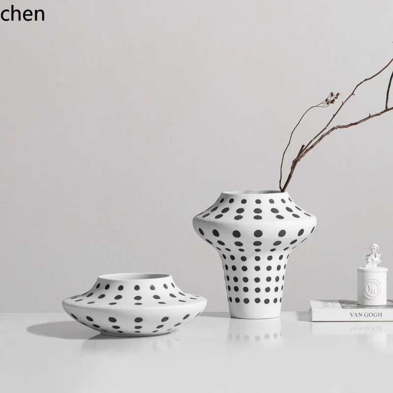 YFY High-End Wabi-Sabi Style Black and White Speckled Handmade Ceramic Vase Homestay High-End Coarse Ceramic Frosted Flower Vase