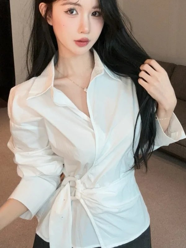 

Элегантная женская блузка с длинным рукавом, асимметричным воротником и присборенной талией, белая, плиссированная, Nicole Rose