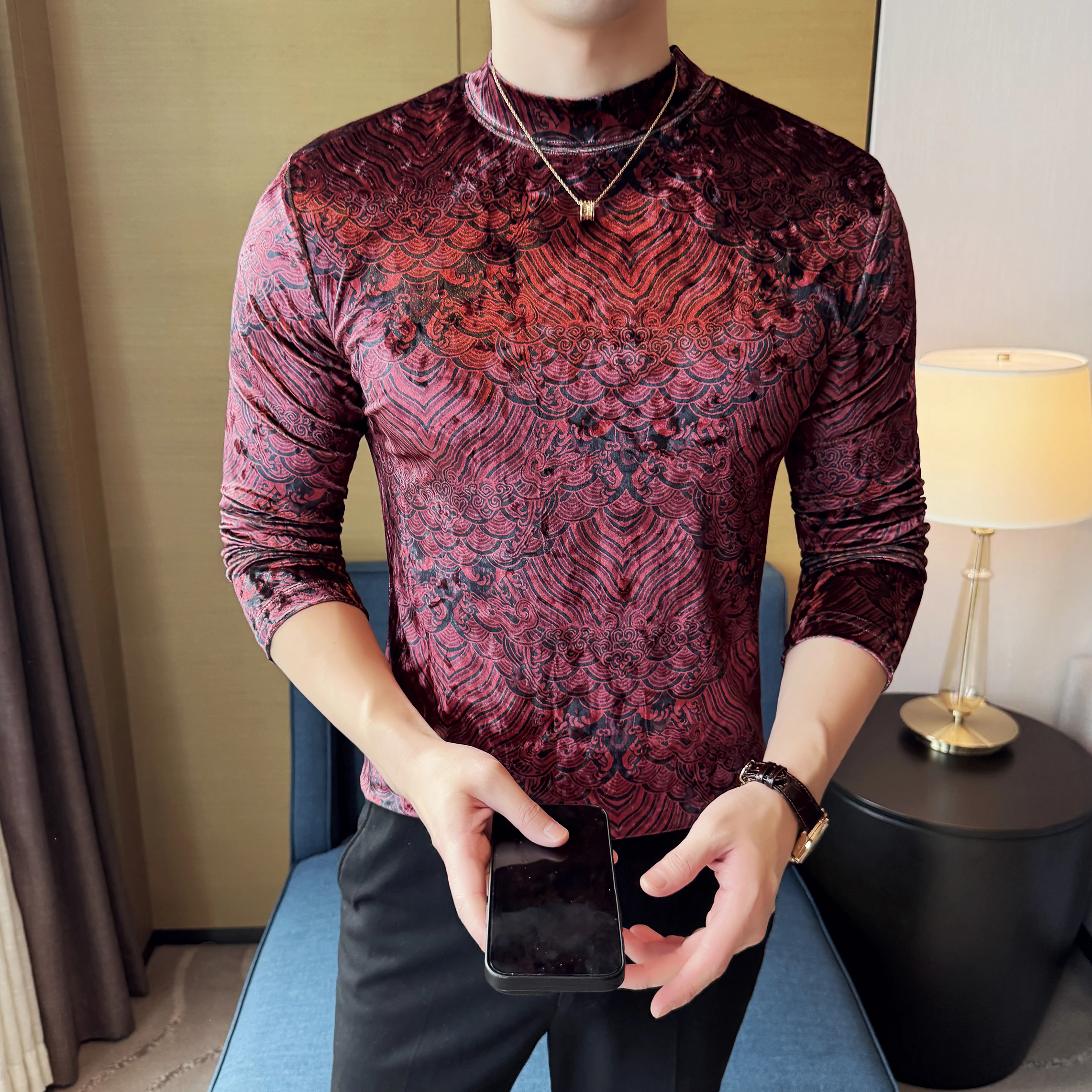 

Золотые бархатные зимние футболки с длинным рукавом и принтом для мужчин, корейская роскошная облегающая мужская базовая эластичная футболка с благоприятными облаками 4XL