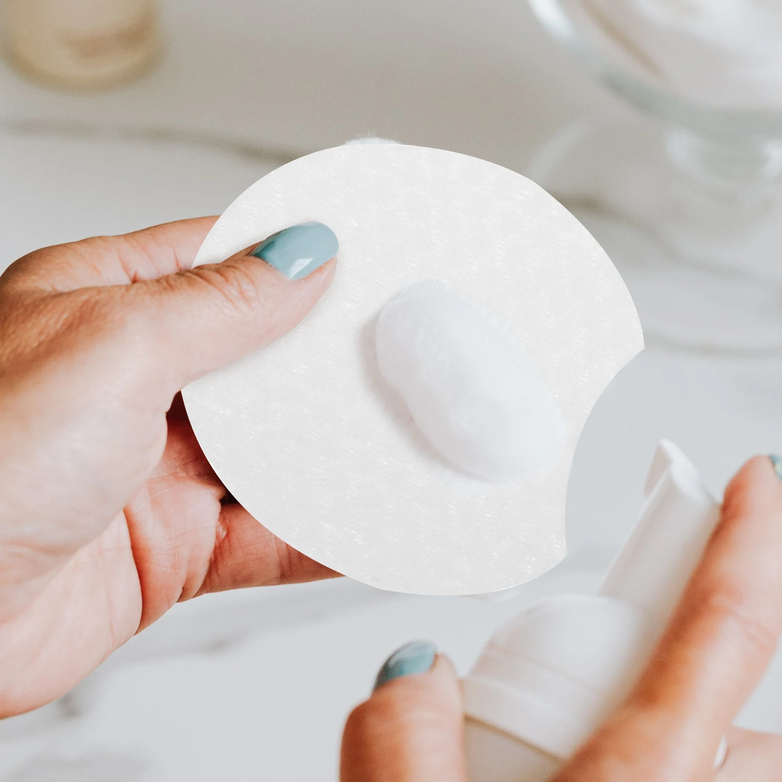 

600pcs Half Circle Cotton Pads Thickened Salicylic Acid Pattern Makeup Removal Facial Tools Non Woven