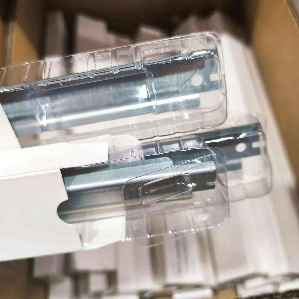 

6pcs. new Drum Cleaning Blade for Canon IR2200 IR2800 IR3300 IR2230 IR2830 IR2270 IR2870 IR3570 IR4570