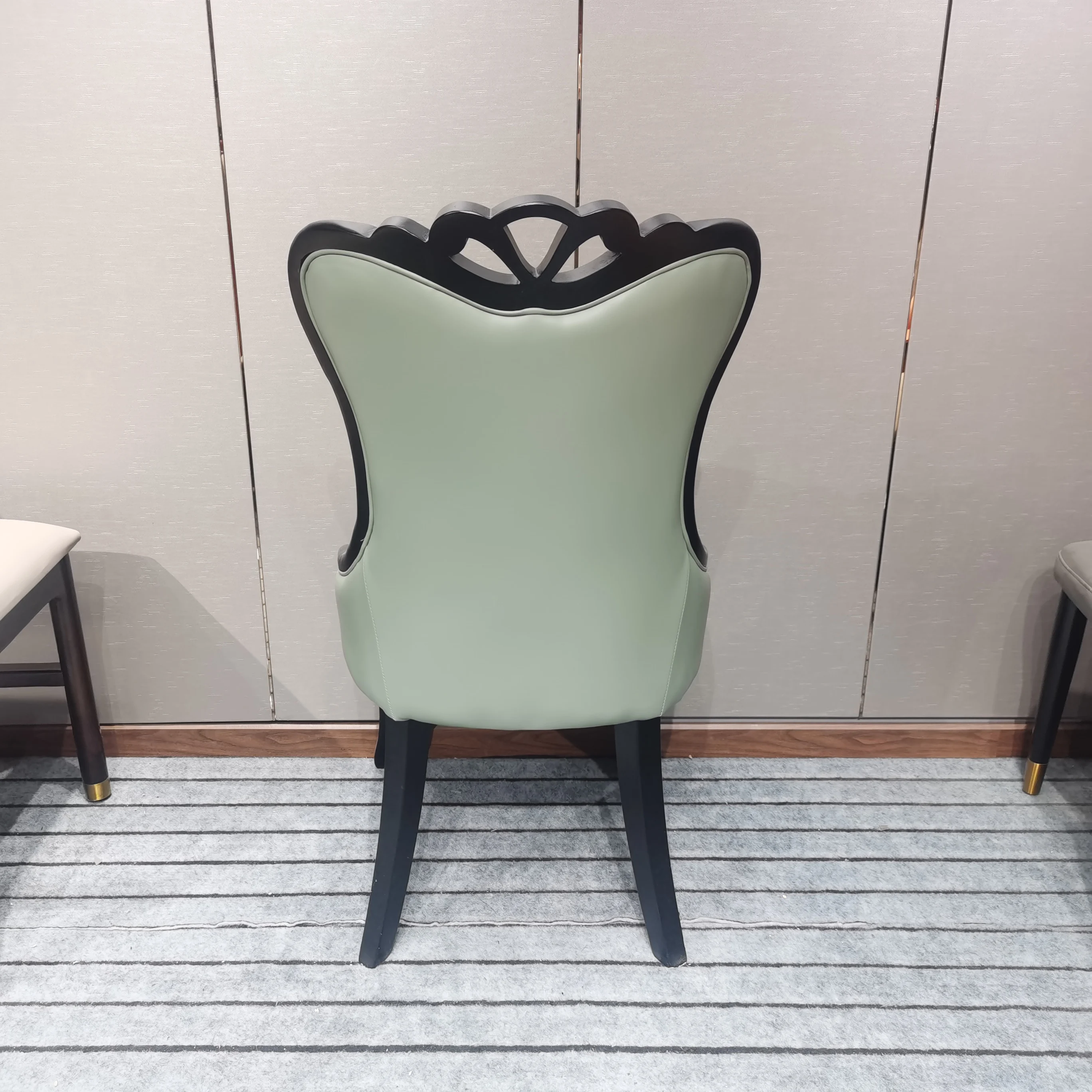 #Factory Direct Sale Modern Solid Wood High-End Dining Chair for Hotel Restaurant
