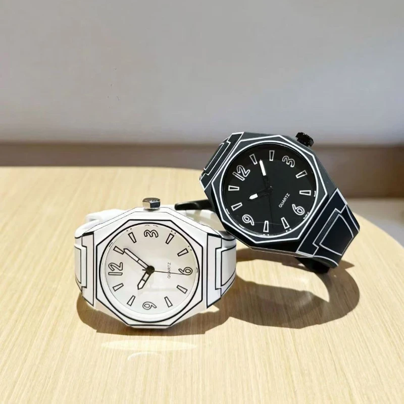 Men's Watch Manga Style Silicone Strap Men's Quartz Watch Fashion Style Clock