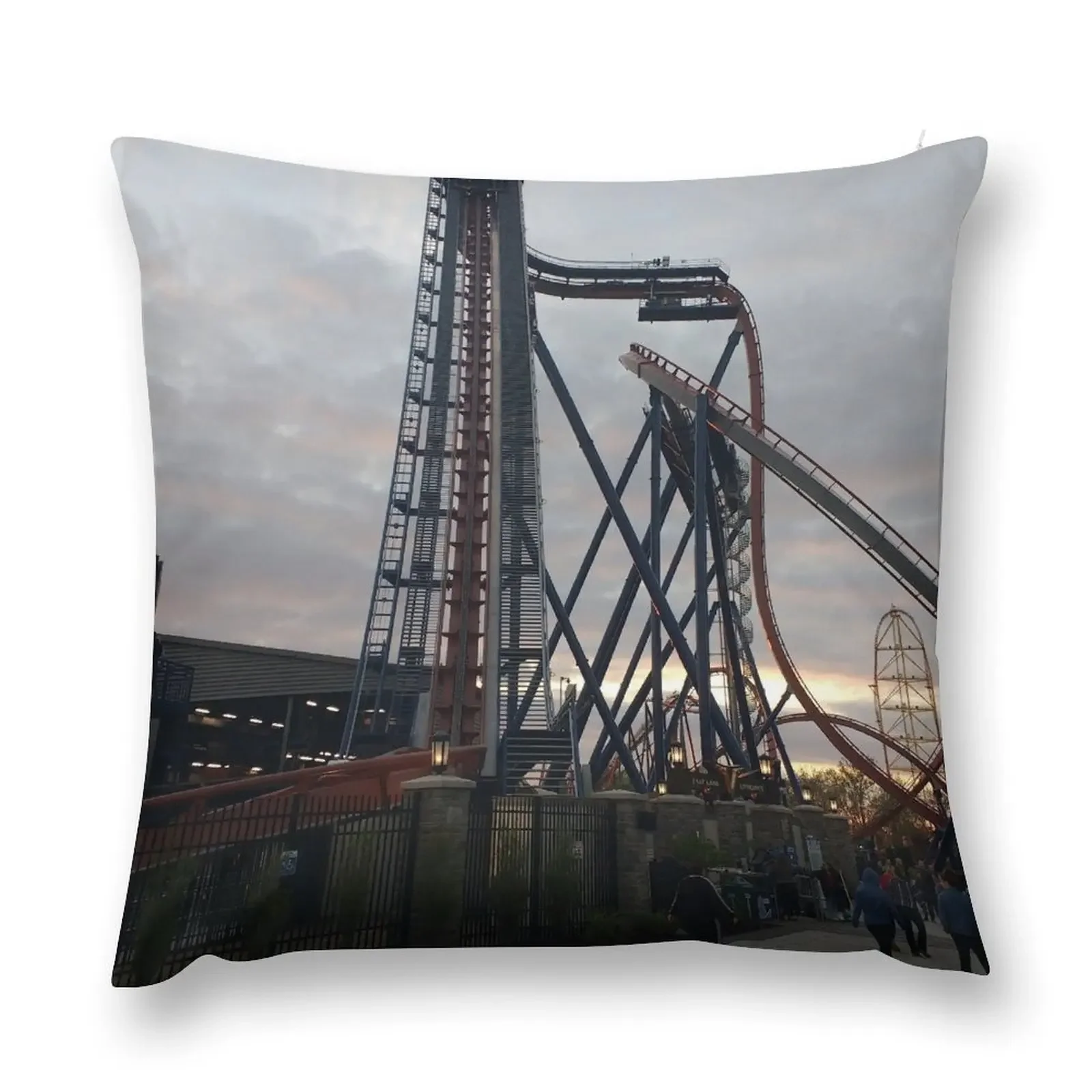 Valravn Roller Coaster Cedar Point Throw Pillow Custom Cushion Photo Decorative Cover For Living Room Christmas Covers pillow