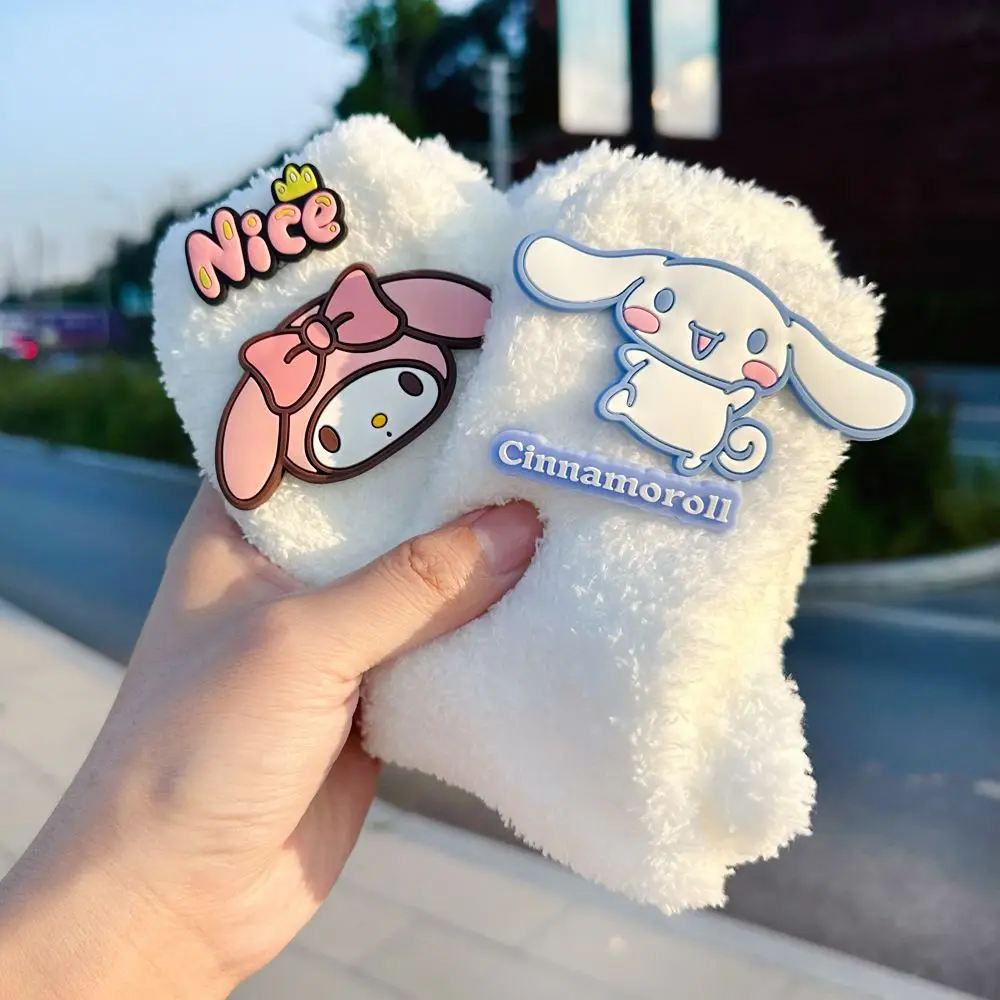 سانريو مرحبا كيتي المرجان الصوف الجوارب الدافئة للنساء الخريف الشتاء الأبيض Kuromi لطيف الكرتون النوم الجوارب المنزل جوارب يمكن السير بها على الأرض هدية #4