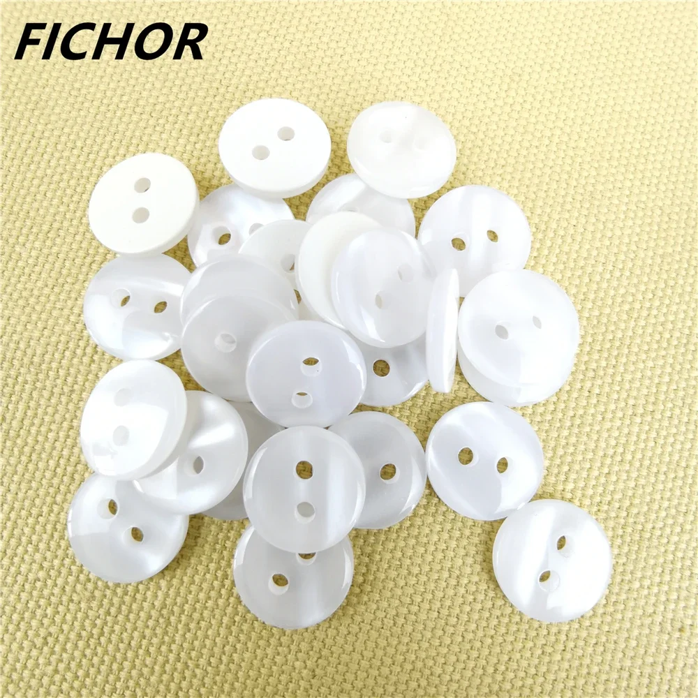 50pcs 11mm 2 Hole White Resin Sewing Buttons Cute solid Color Round Shape Button For Baby Kids Clothes DIY Accessories