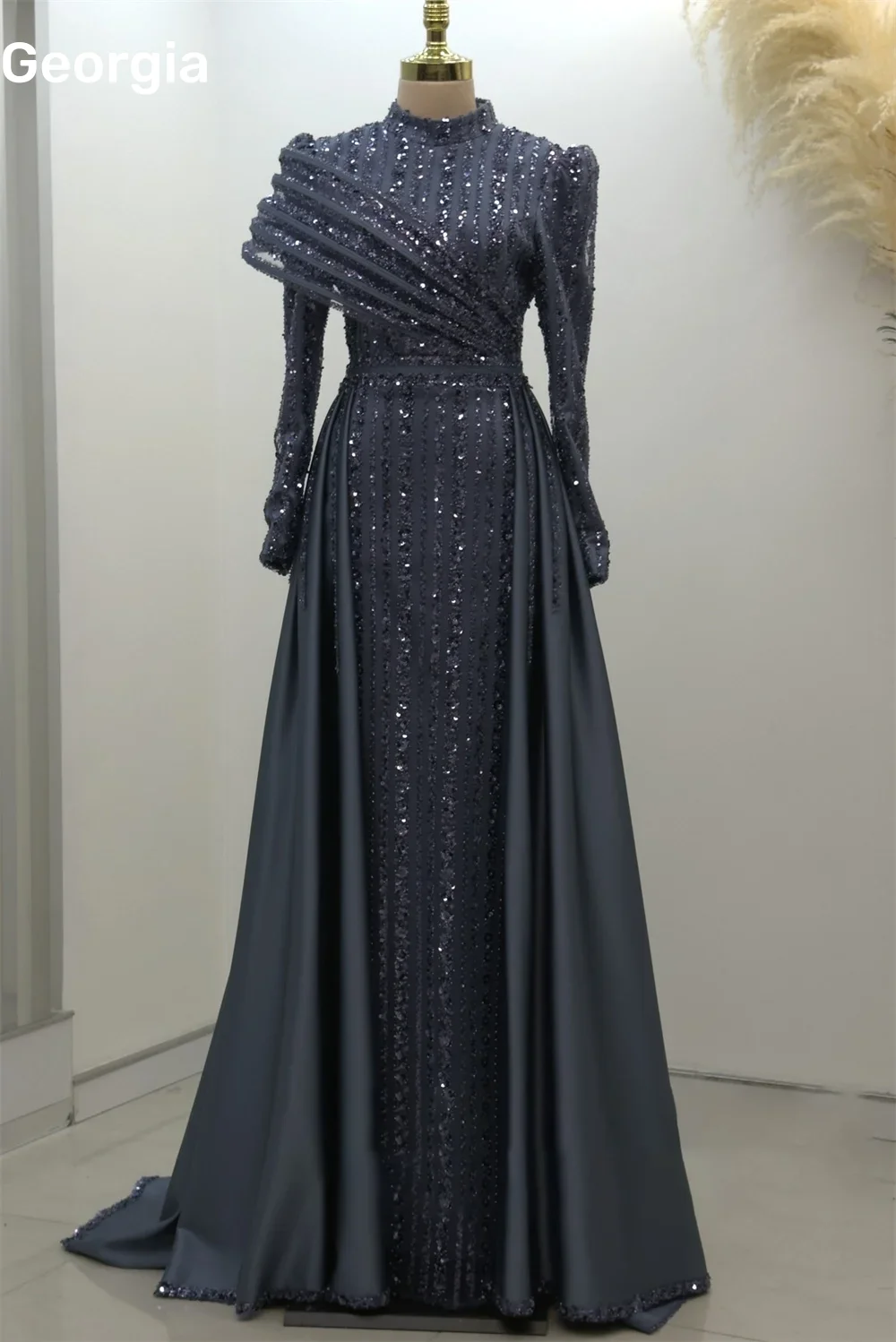 Sukienki wieczorowe na zamówienie, fason A-line, dekolt okrągły, falbany, eleganckie sukienki na przyjęcia dla kobiet, długość do podłogi, zdobione koralikami, zapinane na zamek, na formalne okazje.
