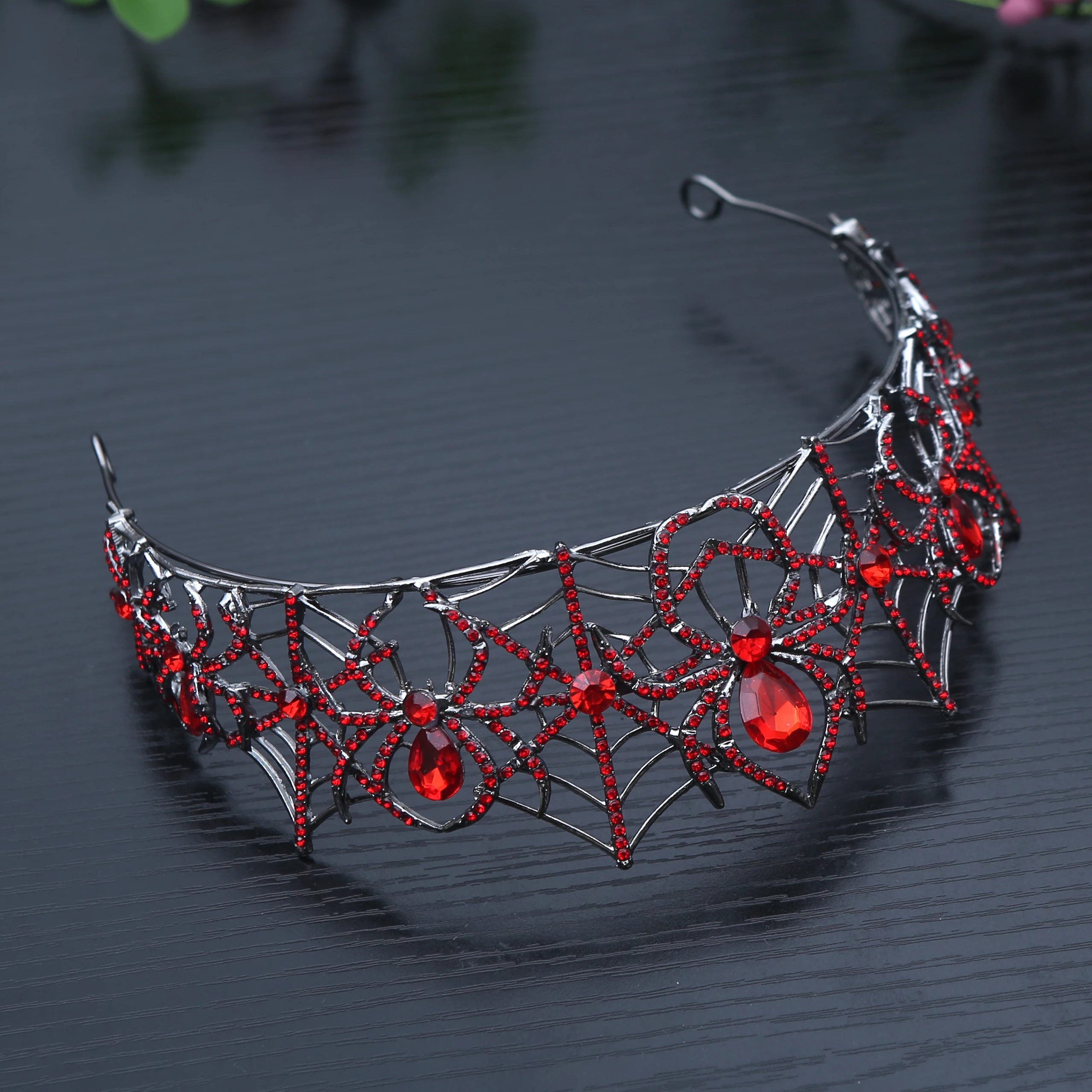 Trendy Halloween Spider Crystal Bridal Tiara Halo Crown Baroque Rhinestone Pageant Diadem Bride Headband Wedding Hair Accessory