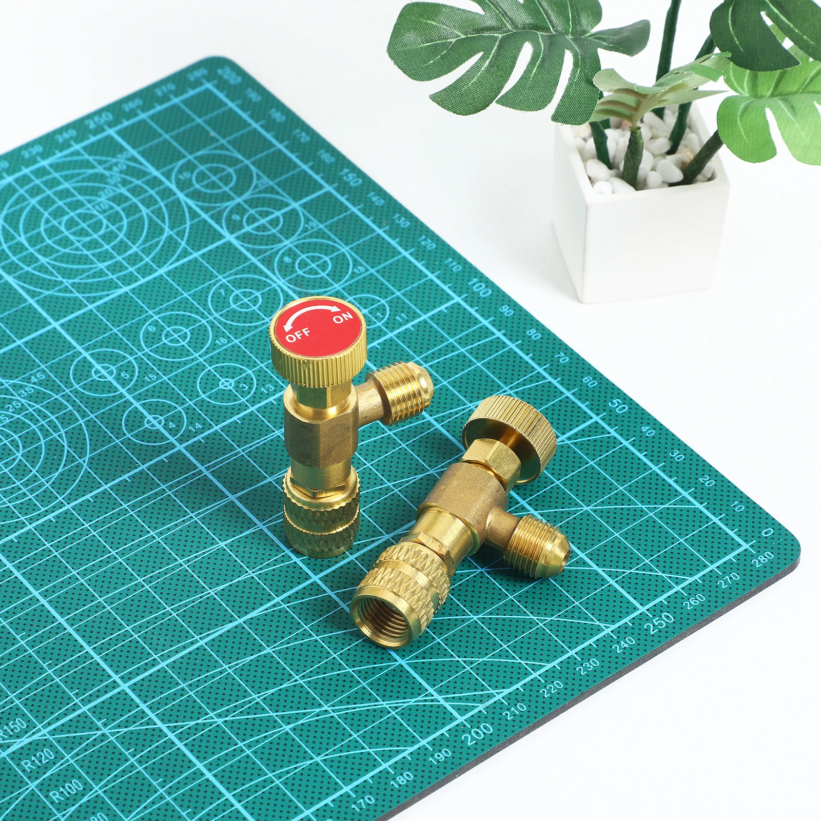 

2 pcs Air Conditioning Safety Valve 410A Refrigerant Adapter Precision Brass Non Leak Household Replacement Valve