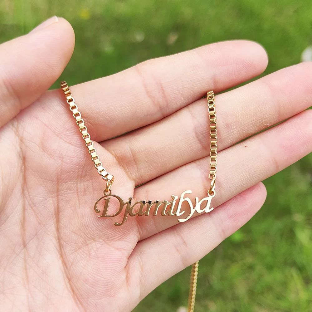 

Customized Stainless Steel Name Necklace Box Chain Necklace Men and Women Personalized Handmade Nameplate Pendant Jewelry Mom Bi